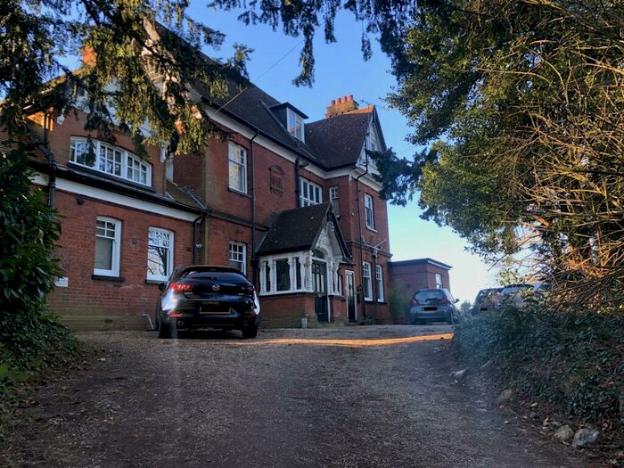 2 Bedroom Flat To Rent In Burlingham House, Ancaster Road, Ipswich, IP2