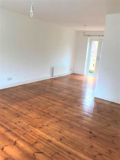 3 Bedroom End Of Terrace House To Rent In Worthele Close, Ivybridge, PL21