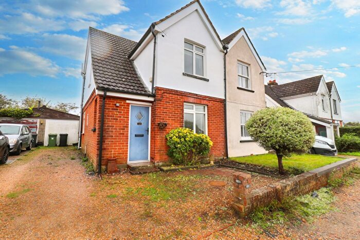 3 Bedroom Semi-Detached House To Rent In Haig Road, Bishopstoke, SO50