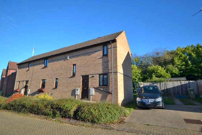 2 Bedroom Semi-Detached House To Rent In Robertson Close, Shenley Church End, Milton Keynes, Buckinghamshire, MK5