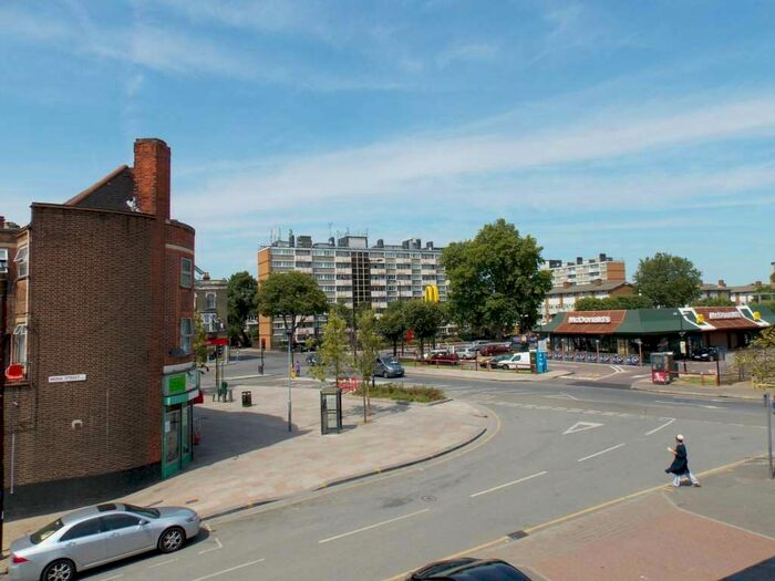 2 Bedroom Flat To Rent In Mona Street, Canning Town, London, E16