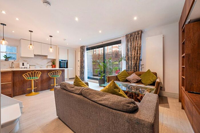 2 Bedroom Flat For Sale In Colville Terrace, Westbourne Park, W11