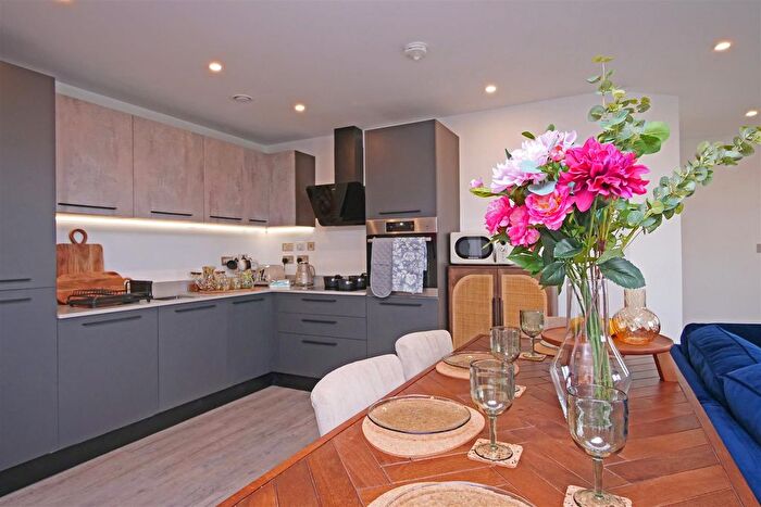 2 Bedroom Flat To Rent In Eboracum Way, York, YO31