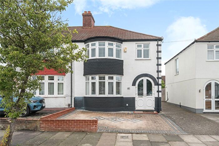 3 Bedroom Semi Detached House For Sale In Mainridge Road, Chislehurst, BR7