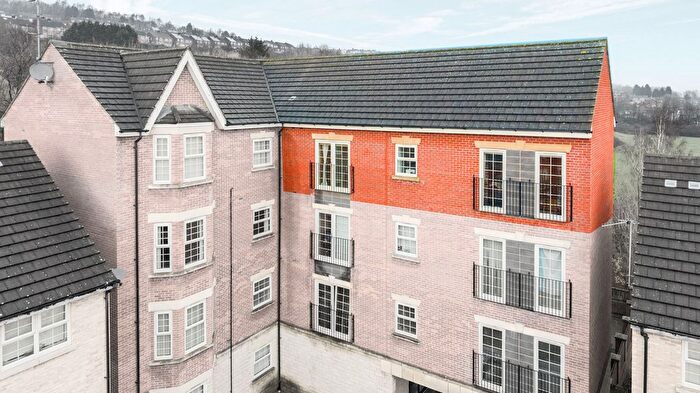 2 Bedroom Flat For Sale In Apartment, Upper Holywell, Holywell Heights, Sheffield, S4