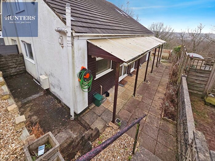 3 Bedroom Semi-Detached Bungalow To Rent In Chapel Street, Llanharren, CF72