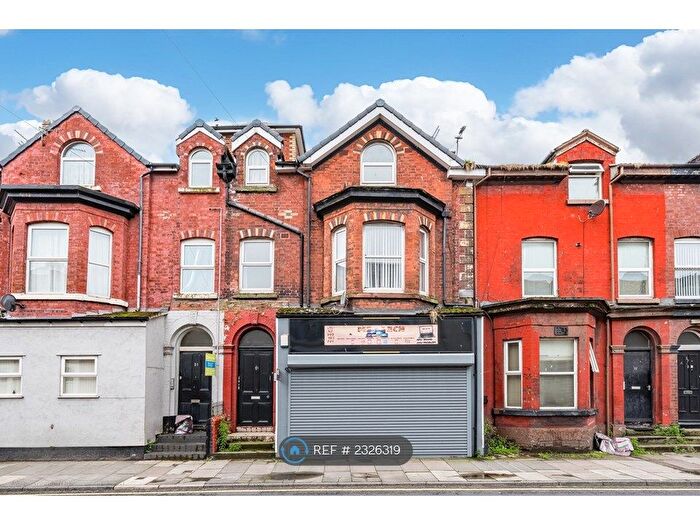 2 Bedroom Flat To Rent In Mount Pleasant, Waterloo, Liverpool, L22