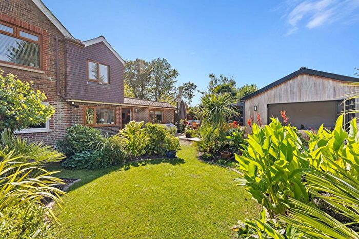 3 Bedroom Semi-Detached House For Sale In Redehall Road, Smallfield, RH6