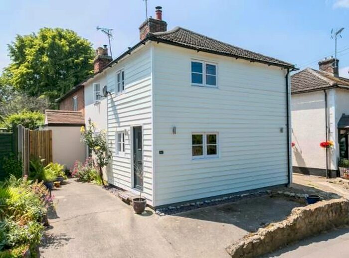 2 Bedroom Cottage To Rent In Ryarsh Lane, West Malling ME19