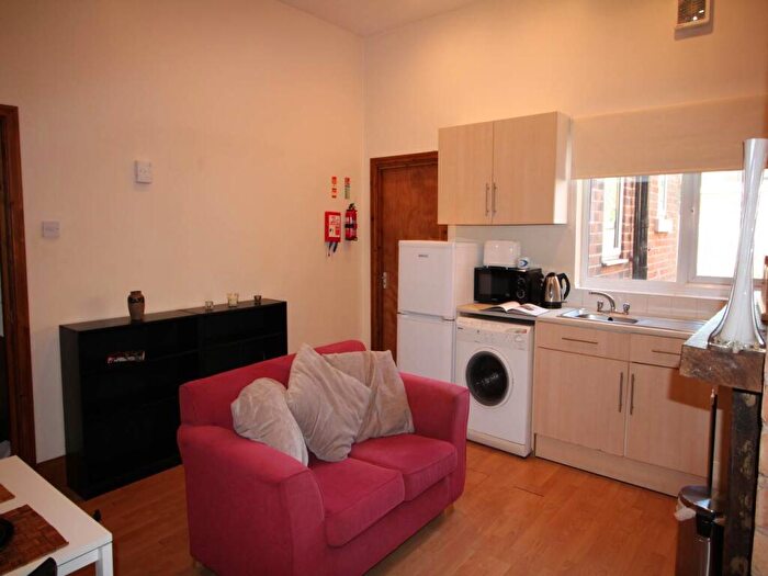 1 Bedroom Apartment To Rent In Radbourne St, Derby, DE22