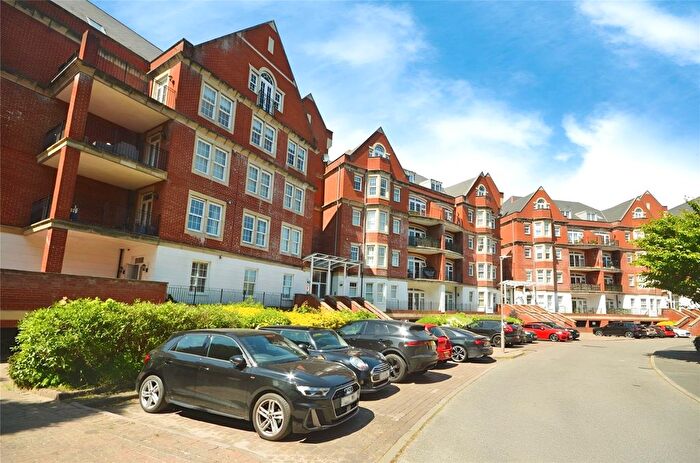 2 Bedroom Flat To Rent In Fisher Court, Rhapsody Crescent, Brentwood, Essex, CM14