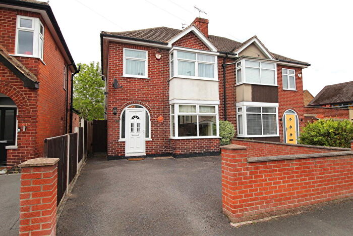 3 Bedroom Semi-Detached House For Sale In Manor Road, Borrowash, DE72
