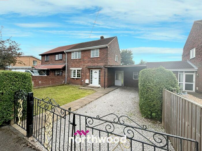 3 Bedroom Semi-Detached House To Rent In Ingram Crescent, Dunscroft, Doncaster, DN7