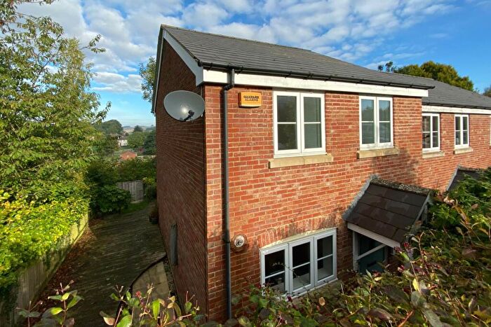 3 Bedroom End Of Terrace House To Rent In Valley View, Aldbourne, SN8