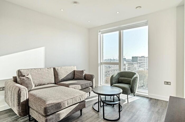 1 Bedroom Apartment To Rent In Thurlow Street, London, SE17