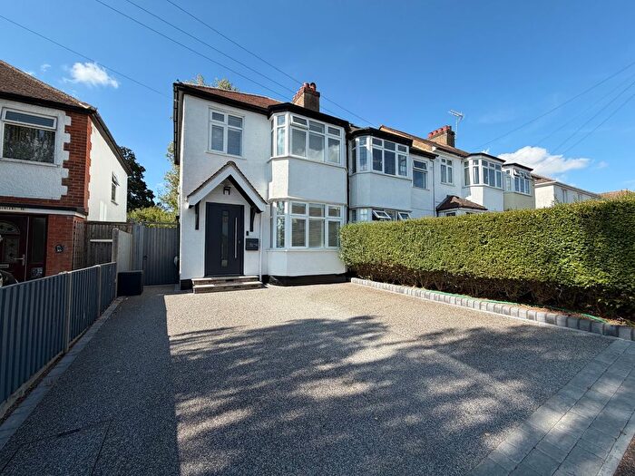 2 Bedroom End Terrace House For Sale In Newcome Road, Shenley, WD7
