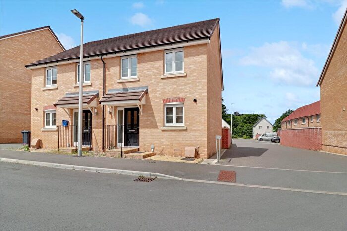 3 Bedroom Semi-Detached House For Sale In Higher Gorse Road, Roundswell, Barnstaple, Devon, EX31
