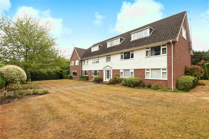 2 Bedroom Flat To Rent In Courtleigh Manor, Lady Margaret Road, Ascot, Berkshire, SL5