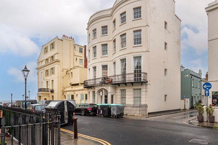2 Bedroom Apartment To Rent In Waterloo Street, Hove, BN3