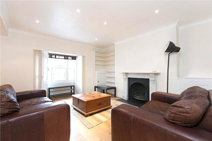 2 Bedroom Flat To Rent In Loudoun Road, St John's Wood, NW8