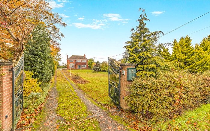 4 Bedroom Detached House For Sale In Redholme, Grantham Road, Waddington, Lincoln, LN5
