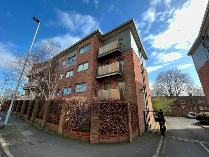 2 Bedroom Apartment To Rent In Eccles Fold, Eccles, Manchester, M30