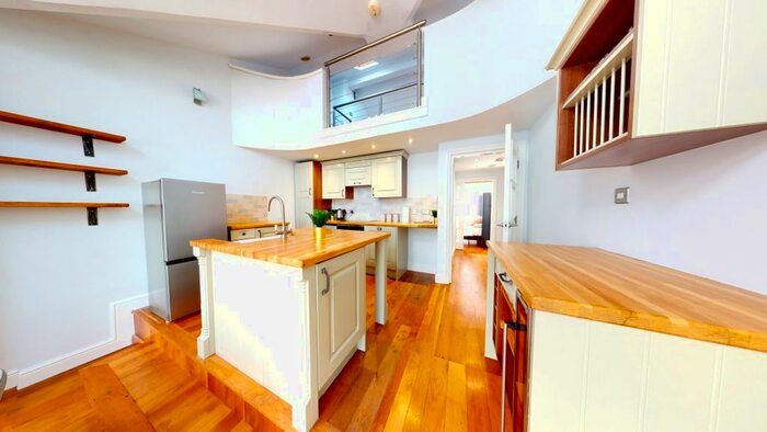 3 Bedroom Flat To Rent In Clarence Street, Liverpool, L3