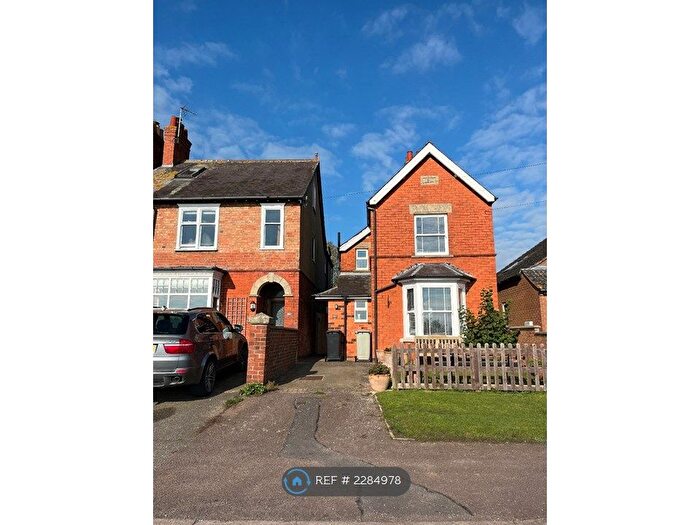 3 Bedroom Detached House To Rent In Brooke Road, Oakham, LE15