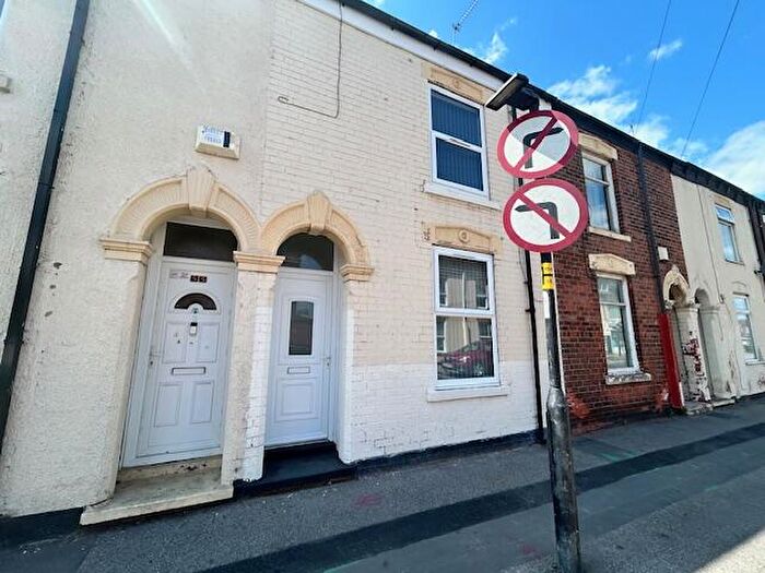 2 Bedroom Terraced House To Rent In New Bridge Rd, Hull, HU9