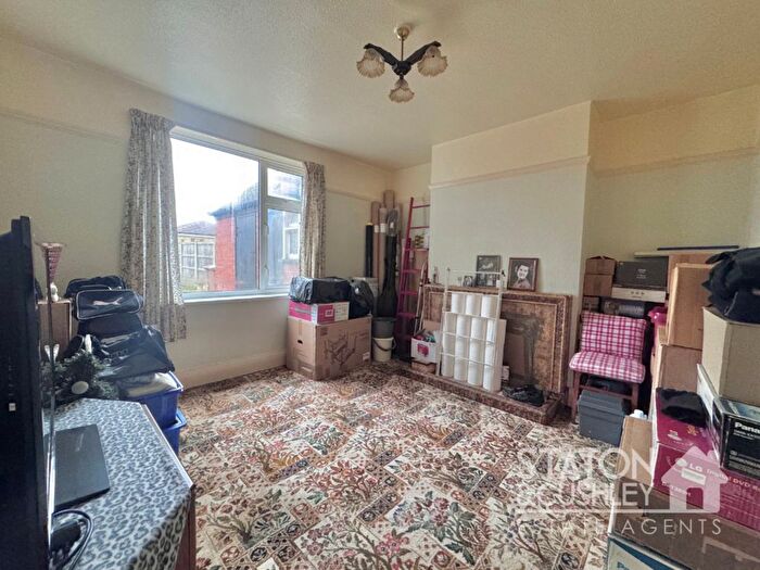3 Bedroom Semi-Detached House For Sale In Woburn Road, Pleasley, NG19