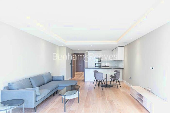 2 Bedroom Flat To Rent In Parr's Way, Hammersmith, W6