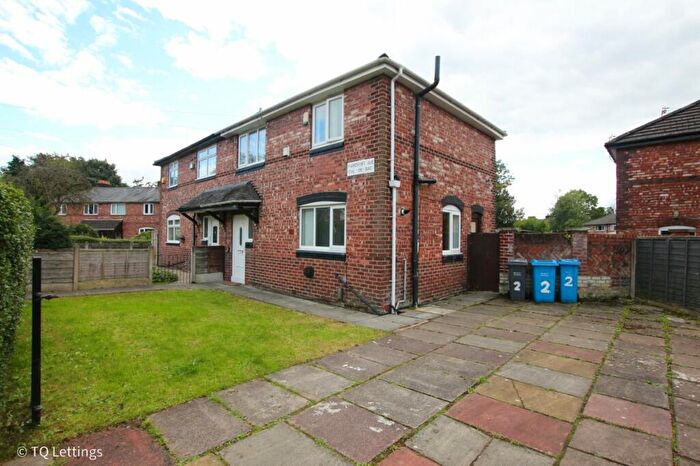 3 Bedroom Semi-Detached House To Rent In Maycroft Avenue, Manchester, M20