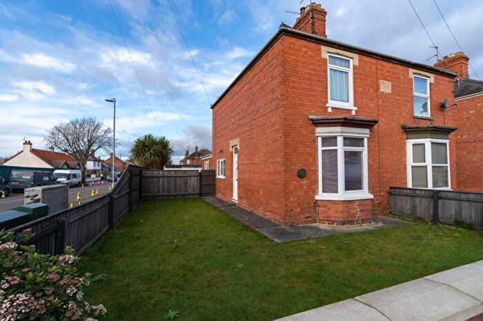 3 Bedroom Semi-Detached House For Sale In Winsover Road, Spalding, Lincolnshire, PE11
