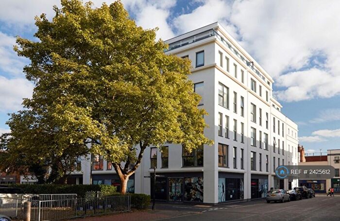 2 Bedroom Flat To Rent In Oxford Row, Leamington Spa, CV32