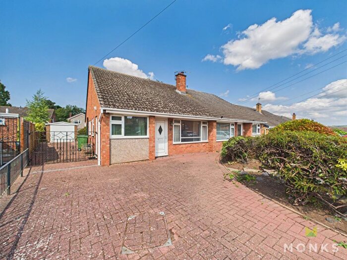 3 Bedroom Semi-Detached Bungalow For Sale In Highfields, Shrewsbury, SY2