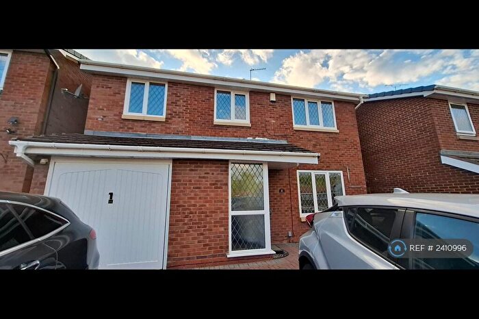 4 Bedroom Detached House To Rent In Lamont Avenue, Birmingham, B32