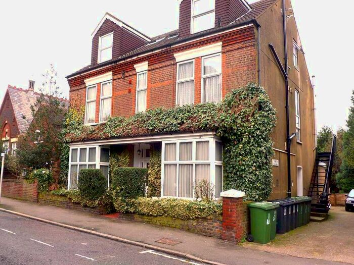 1 Bedroom Flat To Rent In Derby Road, Watford, WD17
