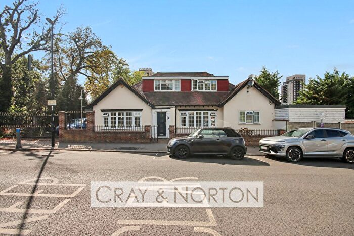 5 Bedroom Bungalow For Sale In Addiscombe Road, East Croydon, CR0