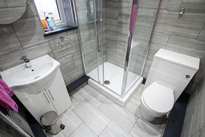 4 Bedroom House To Rent In Rookery Road, Selly Oak, Birmingham, B29
