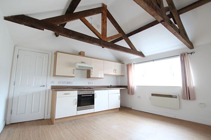 1 Bedroom Flat To Rent In Norfolk Street, Gloucester, GL1