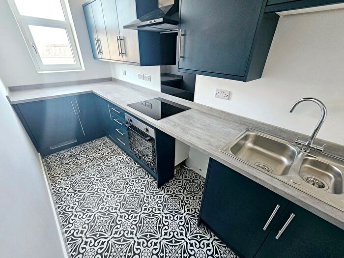 1 Bedroom Flat To Rent In Carlton Place, Southampton, SO15