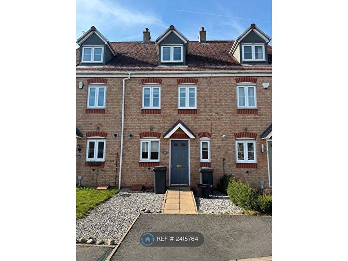3 Bedroom Terraced House To Rent In The Bridleway, Nuneaton, CV10