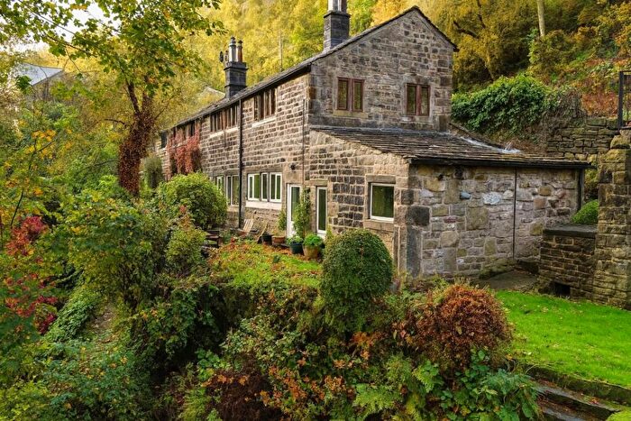 3 Bedroom Cottage For Sale In Hollins, Hebden Bridge, HX7