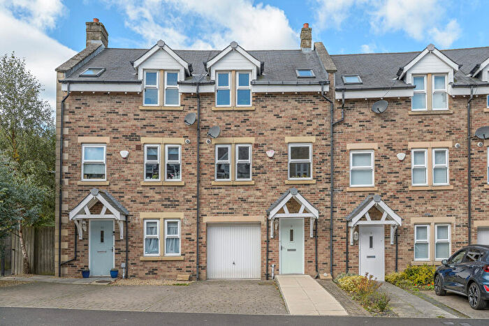 4 Bedroom Terraced House For Sale In Park View, Alnwick, Northumberland, NE66