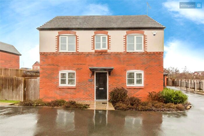 3 Bedroom Detached House For Sale In Corbetts Close, Wistaston, Crewe, Cheshire, CW2