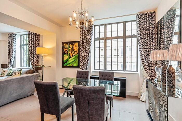 2 Bedroom Flat For Sale In Colston Avenue, Bristol, BS1