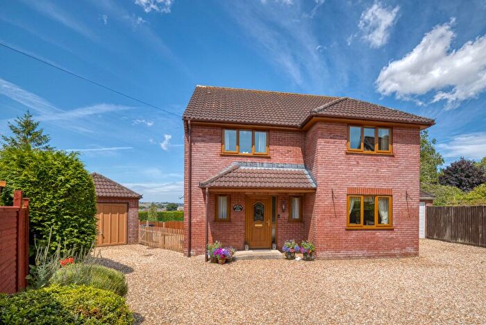 4 Bedroom Detached House For Sale In Torbay Road, Castle Cary, Somerset, BA7