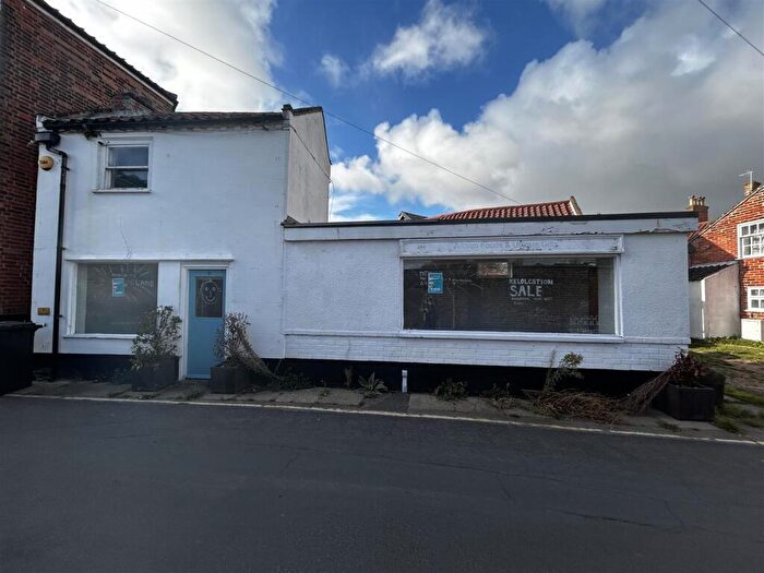 1 Bedroom Cottage For Sale In Pinkneys Lane, Southwold, IP18