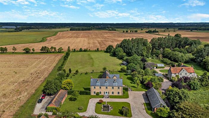 7 Bedroom Detached House For Sale In West End Lane, Merton, Bicester, Oxfordshire, OX25