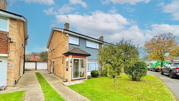 3 Bedroom Semi Detached House For Sale In Hayman Crescent, Hayes, UB4